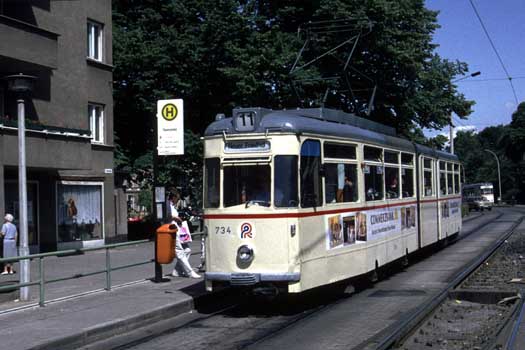 Rostock 734 ex Leipzig an der Hst. Saarplatz, Sommer 1992